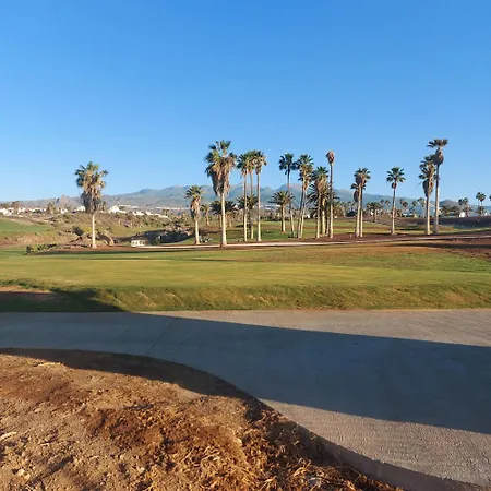 Relax And Pool En Park *