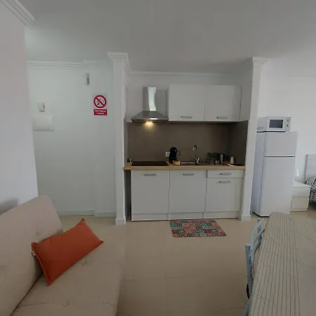 Relax And Pool En Park Apartment