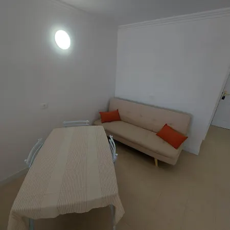 Relax And Pool En Park Apartment