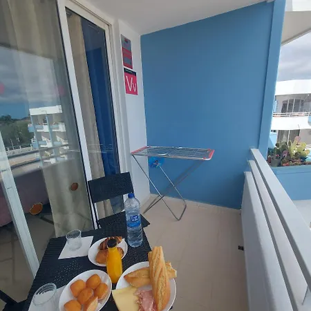 Relax And Pool En Park