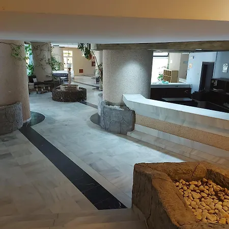 Relax And Pool En Park Golf Del Sur