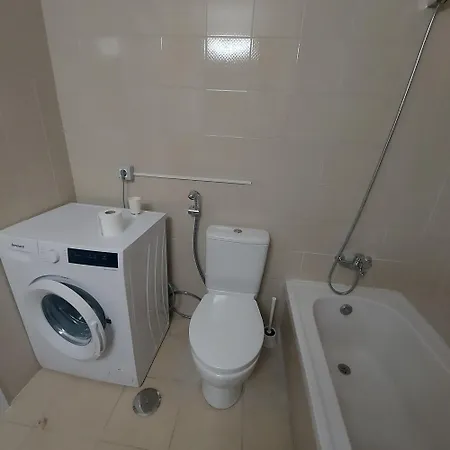 Relax And Pool En Park *